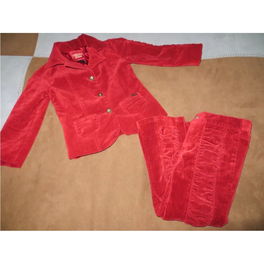NWOT Guess Kids Girls 2 PC Red/Cranberry Velour Outfit Size 4